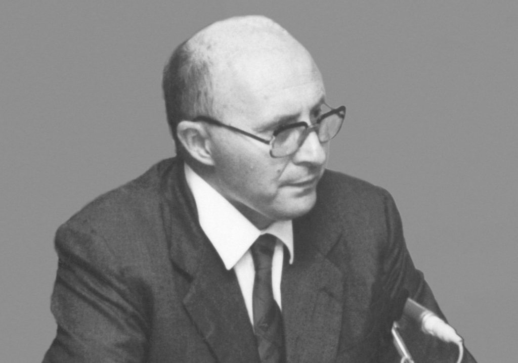 Ritratto fotografico di Cesare Pedrazzi